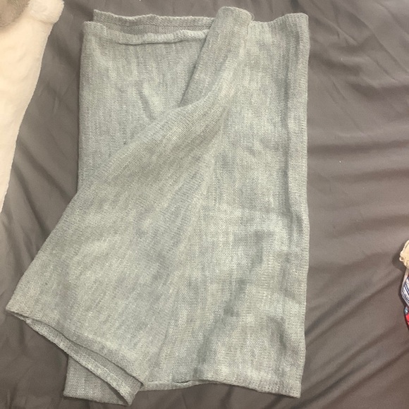 Grey Infinity Scarf - Picture 1 of 1